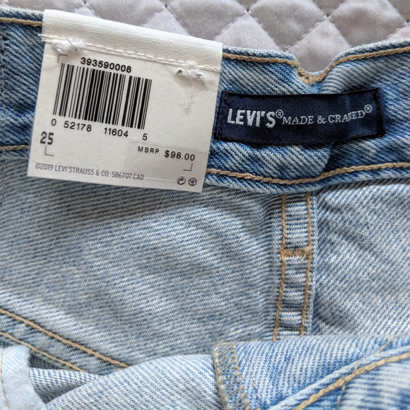 SALE!โจ Levi's Shorts Made & Crafted High Rise NWT - Picture 6 of 8